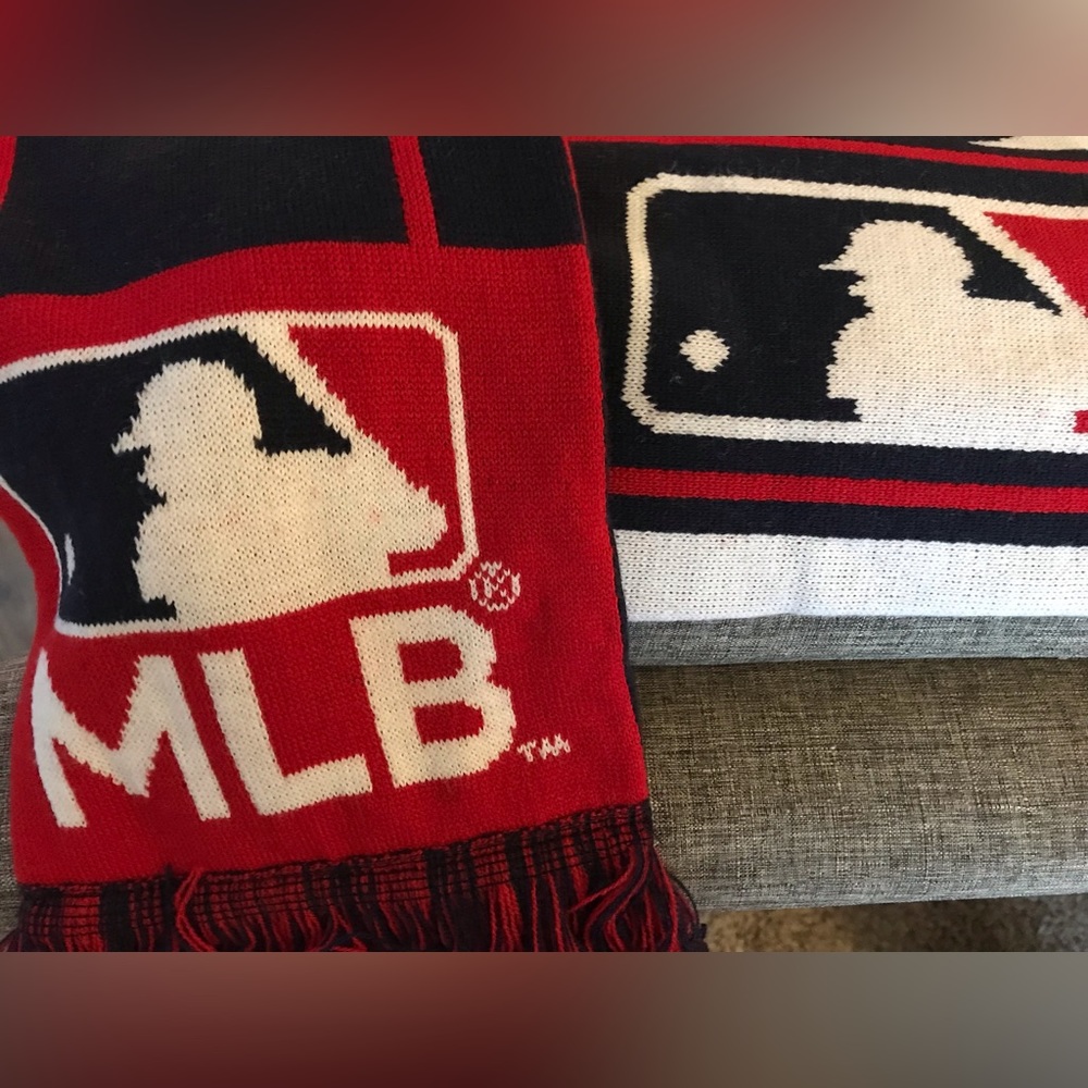 MLB Scarf